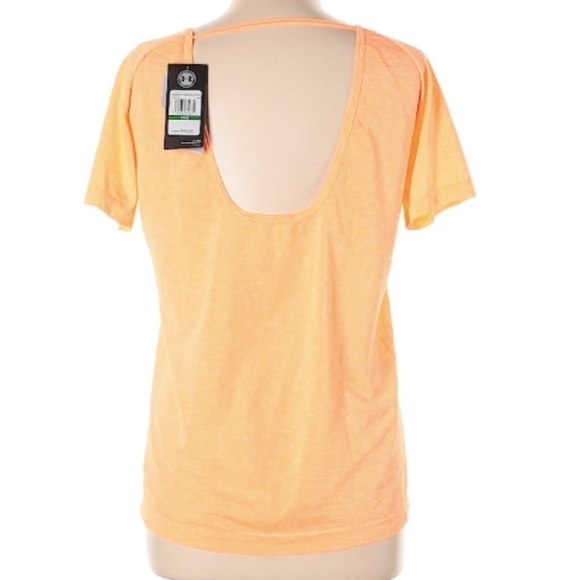NWT Under Armour Open Back Tee - Picture 2 of 3